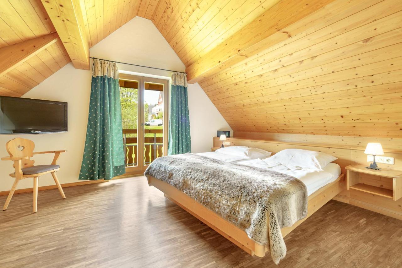 Hotel Schlehdorn เฟลด์แบร์ก ภายนอก รูปภาพ