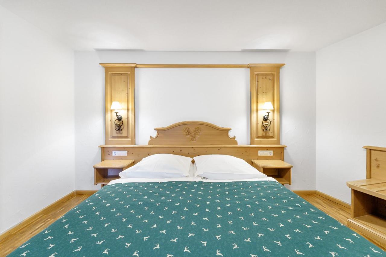Hotel Schlehdorn เฟลด์แบร์ก ภายนอก รูปภาพ