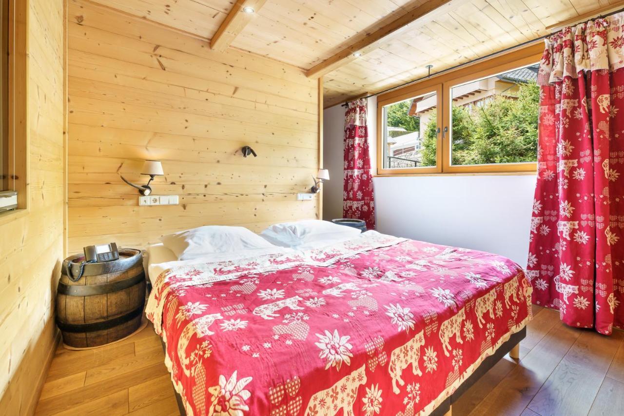 Hotel Schlehdorn เฟลด์แบร์ก ภายนอก รูปภาพ