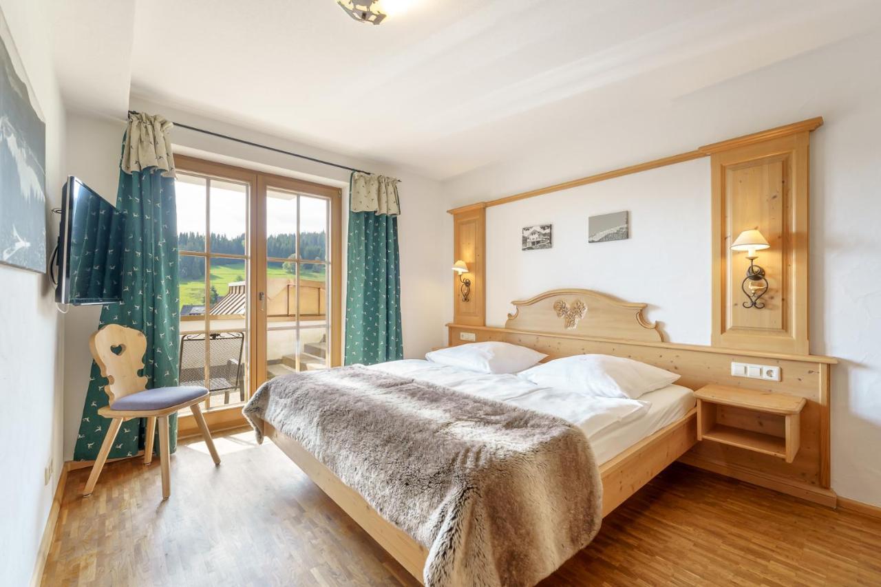 Hotel Schlehdorn เฟลด์แบร์ก ภายนอก รูปภาพ