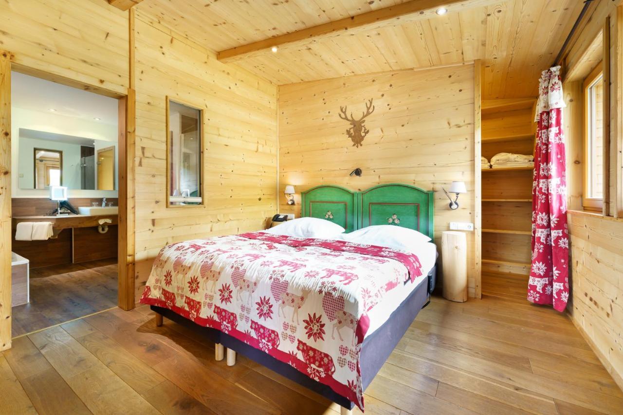 Hotel Schlehdorn เฟลด์แบร์ก ภายนอก รูปภาพ