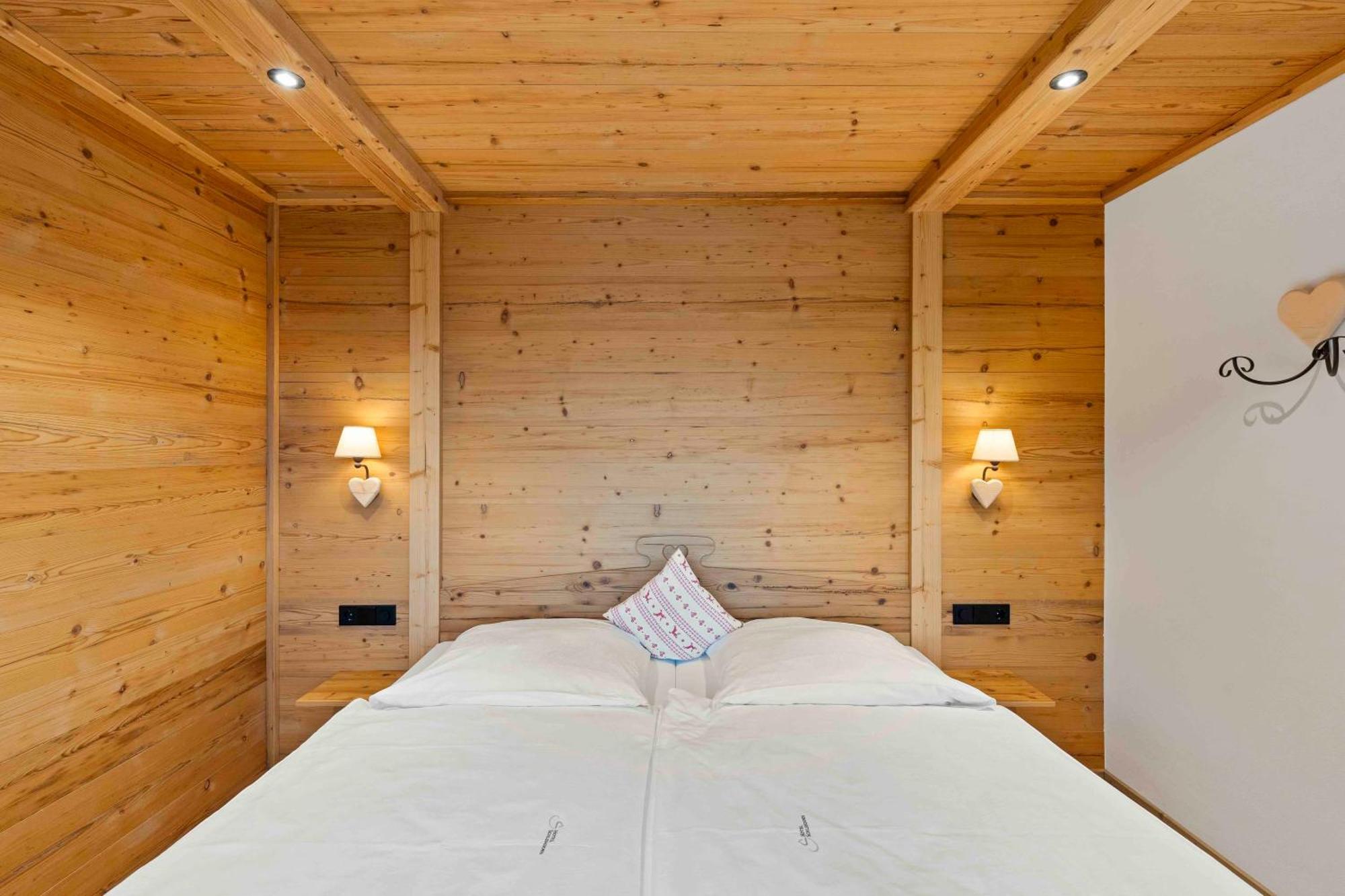 Hotel Schlehdorn เฟลด์แบร์ก ภายนอก รูปภาพ